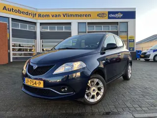 Lancia Ypsilon 1.2 Opening Edition