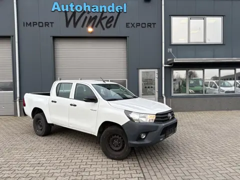Toyota HiLux 2.4 D-4D-F Double Cab 4DRS 4X4 AIRCO