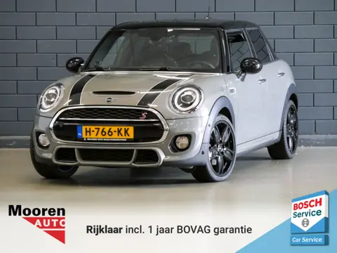 MINI Cooper S 2.0 192PK 5 Deurs John Cooper Works | PANODAK | CAMERA | HARMAN KARDON | JCW |