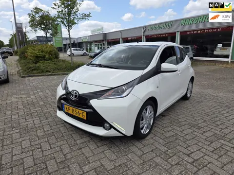 Toyota Aygo 1.0 VVT-i x-sport|NAVI|CAMERA|AIRCO|BT