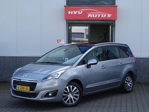 Peugeot 5008 1.6 THP Allure 7p (verbruikt olie)