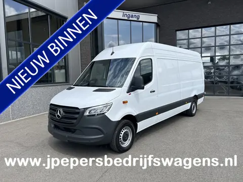 Mercedes-Benz Sprinter 317 CDI L3 H2 Pro LED / MBUX / Navigatie / Camera / Cruise control / Airco / 