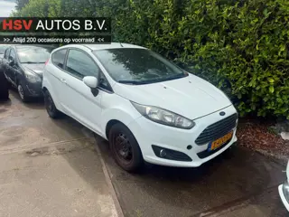 Ford Fiesta 1.0 Style airco (tik in de motor)