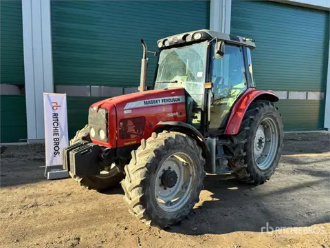 Massey Ferguson 5445 (bj 2004)