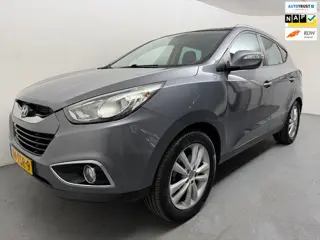 Hyundai Ix35 2.0i i-Catcher # Pano # Leder # Camera # Trekhaak # Navi # Lmv