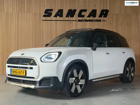 Mini Countryman SE ALL4 Favoured XL 66.5 kWh 313 PK PANO|TREKHAAK|HUD|H&K|AMBIENT|20 INCH