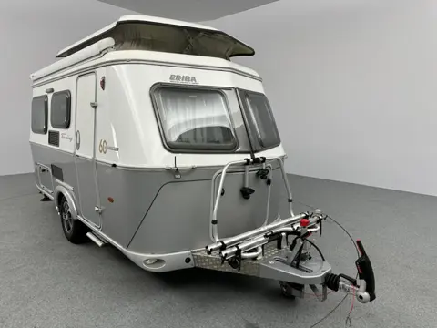 Eriba Touring Triton 430 GT Cassetteluifel Mover Fdrager