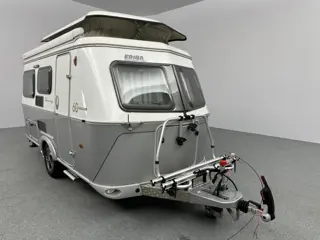 Eriba Touring Triton 430 GT Cassetteluifel Mover Fdrager
