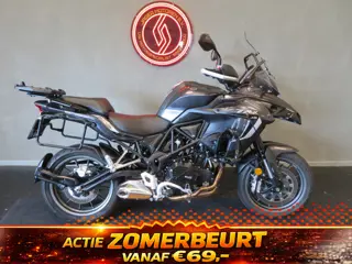 Benelli TRK 502 SUPER STAAT! (bj 2023)