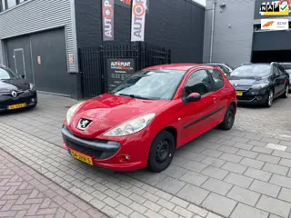Peugeot 206 + 1.4 XS Trekhaak NAP APK