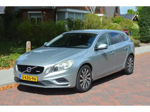 Volvo V60 1.6 T3 R-Design Org NL/NAP/dealer onderh