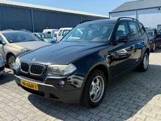BMW X3 2.0i Executive 2008 Facelift Zwart Handgeschakeld
