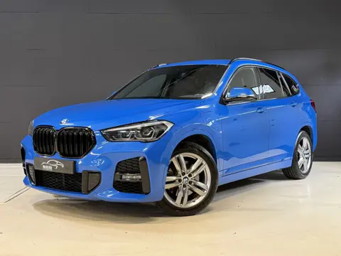 BMW X1 xDrive25e High Executive | M-pakket | Camera | Afn. trekhaak | Leder | Sfeerverlichting | Ful