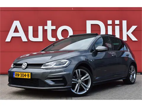 Volkswagen Golf 1.4 TSI Highline Business R-Line Full-LED | Virtual Cockpit | Pano | Camera | PDC V+