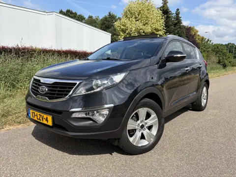 Kia Sportage 2.0 X-ecutive Plus Pack First Edition / NAVI / PANORAMADAK / CRUISE / YOUNGTIMER