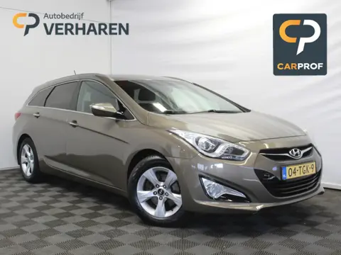 Hyundai i40 Wagon 2.0 GDI Business Edition CLIMATE | CAMERA | NAVI | LMV16 | TRHAAK | CRUISE | ELECS