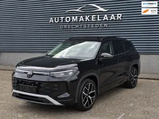 Volkswagen Tayron 1.5 eTSI 7 zits/ Pano/ 20 inch R-line/ Trekhaak/ Garantie/ Top auto!