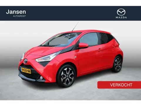 Toyota Aygo 1.0 VVT-i x-joy Ede, Trekhaak, Clima, Camera, Apple Carplay, Bluetooth, LMV 15 Inch, Arm