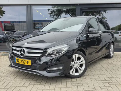 Mercedes-Benz B-Klasse 180 Ambition (bj 2016, automaat)