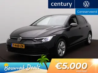 Volkswagen Golf 1.0 eTSI Life Automaat - LED- Camera - Navigatie - ACC - Stoelverwarming - PDC