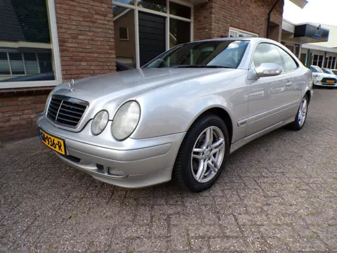 Mercedes-Benz CLK-klasse Coupé 200 K. Avantgarde