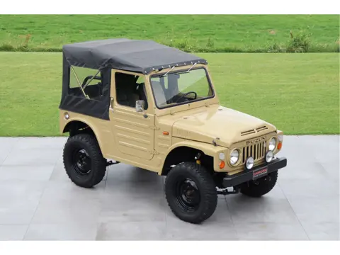 Suzuki LJ 80 - Fully Restored (bj 1980)
