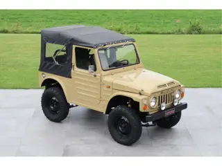 Suzuki LJ 80 - Fully Restored (bj 1980)