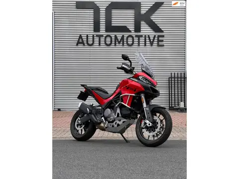Ducati Multistrada V2 S | 2024 | 8.013 km