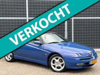 Alfa Romeo Spider 1.8-16V | T.Spark | Blu Vittoria | nwe APK !