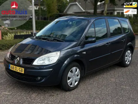 Renault Grand Scénic 1.6-16V Sélection Business 7p.