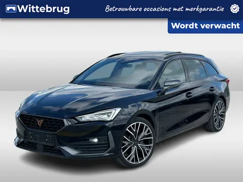 CUPRA Leon Sportstourer 1.4 e-Hybrid 245pk DSG VZ Performance / Panorama dak / Supersport stuurwiel 