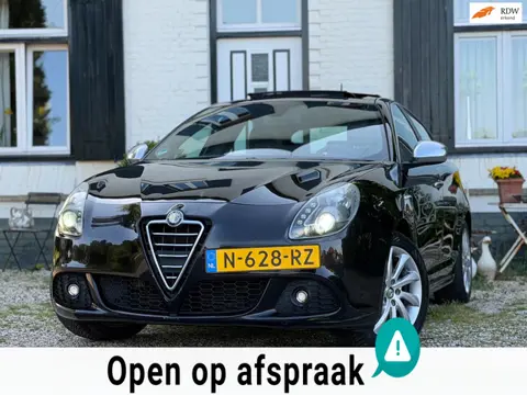 Alfa Romeo Giulietta 1.4 T Progression|Pano|Clima|Cruise|Nieuwe distributieriem|