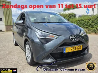 Toyota Aygo 1.0 VVT-i x-Play, Camera! Carplay! Juli maand? AKTIE maand!
