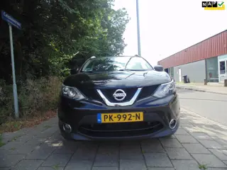 Nissan Qashqai 1.2 Business Edition MET AIRCO NAVI Achteruitrijcamera TEKHAAK KM NAP