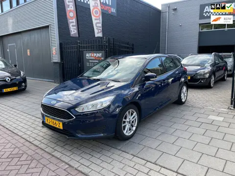 Ford Focus 1.0 Trend 2e Eigenaar! Trekhaak Airco Navi PDC NAP APK