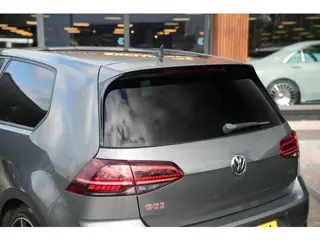 Volkswagen Golf 2.0 TSI GTI Performance Virtual Dash Matrix LED Stoelverw. Belvedere Velgen Groot Sc