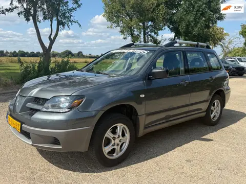Mitsubishi Outlander 2.0 Comfort Airco Export !