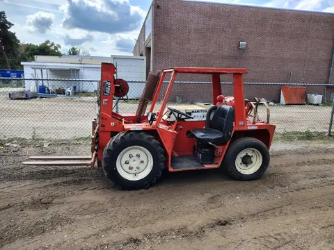 MANITOU MC20 RUW TERREIN HEFTRUCK TRIPLO, ZEER LAAG!!!