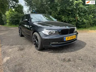 BMW 1-serie 116i High Executive | Climate| Stoelverwarming