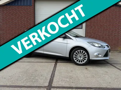 Ford Focus 1.6 EcoBoost First Edition LEES Advertentie!!