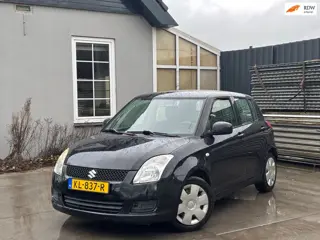 Suzuki Swift 1.3 Base | Airco | El. Ramen | Ruime APK | Rijdt en schakelt goed!