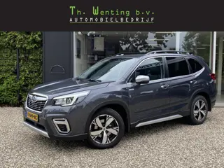 Subaru Forester 2.0i e-BOXER First Edition | Adaptieve Cruise Control | Stuurwielverwarming | Naviga