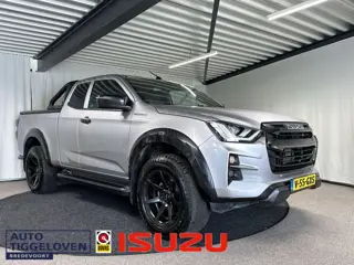 Isuzu D-Max 1.9 Extended Cab V-Cross Automaat | 3500KG Trekgewicht