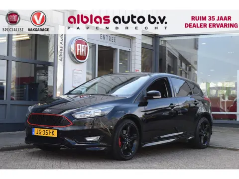 Ford Focus 1.5 Black Edition