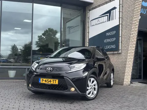Toyota Aygo X FIRST*ACC*CAMERA*ECC*CARPLAY*5-DEURS*NAP*LM-VELGEN