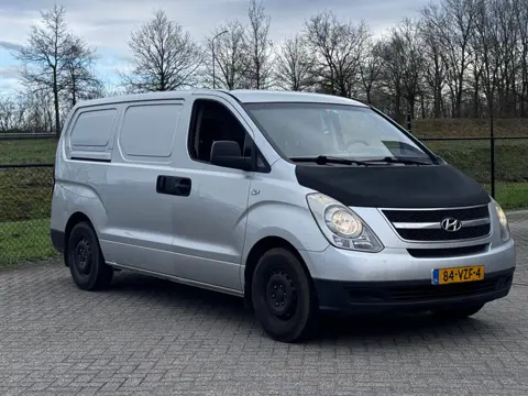 Hyundai H 300 2.5 CRDi Dynamic+Airco+NAP