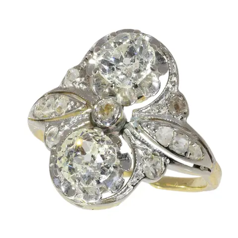 Belle Époque Diamond Ring with Leaf-Shaped Shoulders, circa 1910
