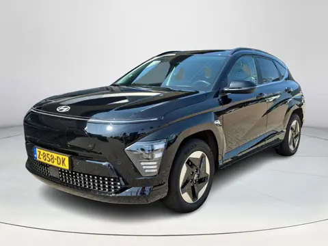 Hyundai Kona Electric Comfort Smart 65.4 kWh | Batterijverwarming | Stoelverwarming | Rijklaarprijs!