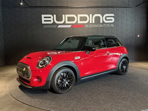 MINI Electric Essential 33 kWh | Camera | CarPlay |
