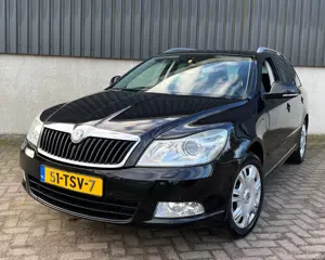Skoda Octavia 1.4 TSI Combi | Apk 04-2027 | Xenon | leer | Stoelverwarming | navi